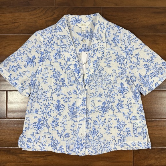 Lilly Pulitzer Tops - Lilly Pulitzer Women's Size Small Resort White Blue Montee Shirt Cover Up